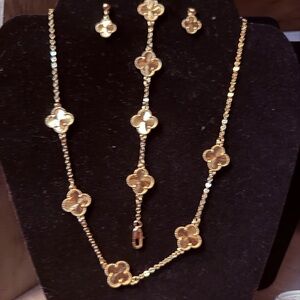 Gold Floral Necklace and Earring Set